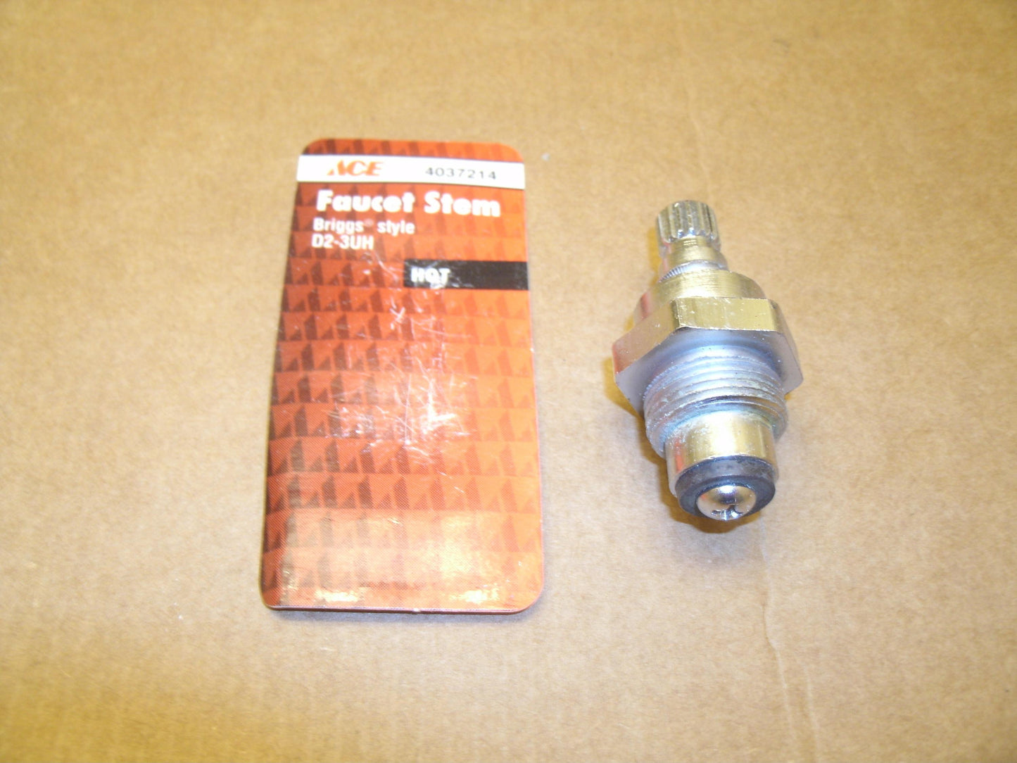 ACE 4037214 Faucet Stem. Briggs Style. D2-3UH. HOT. New.