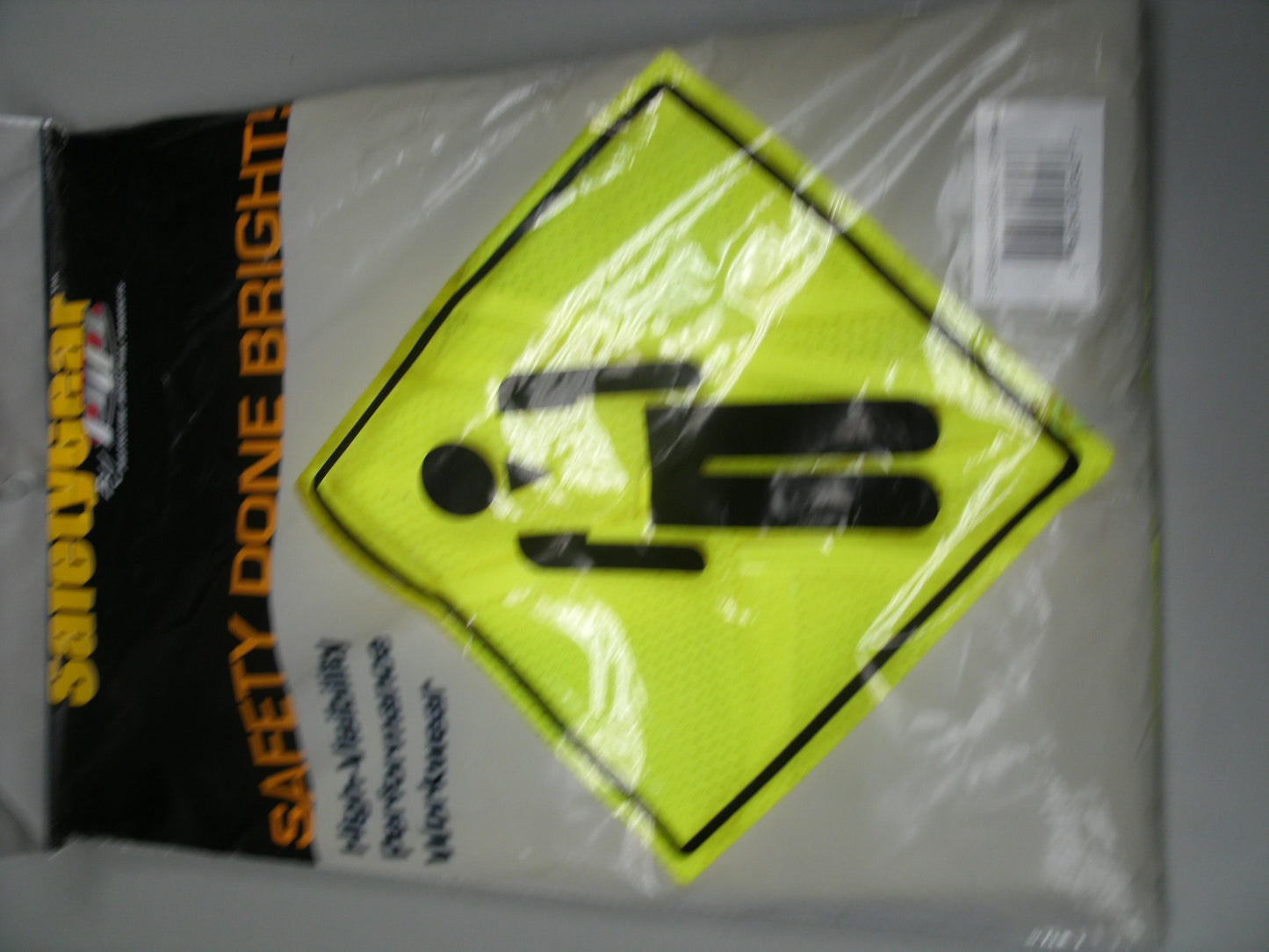 SafetyGear 302-MVGZ4PLY/XL Mesh Fabric Vest.