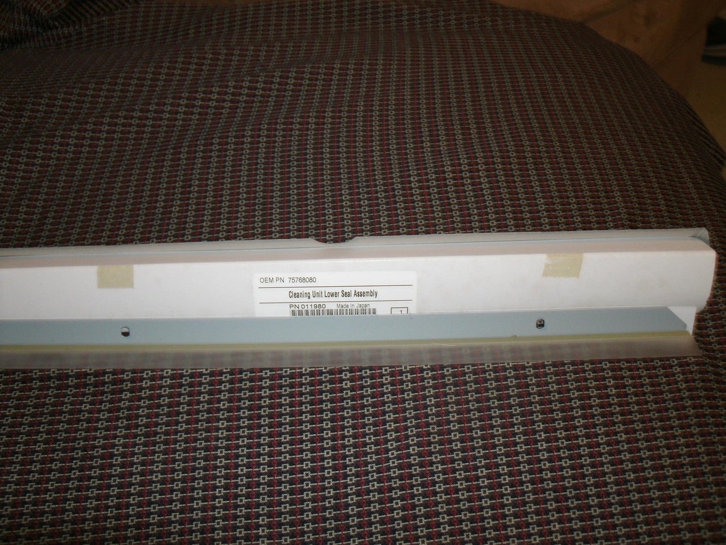 Kyocera Mita 75768080 Cleaning Unit Lower Seal Assembly. New.