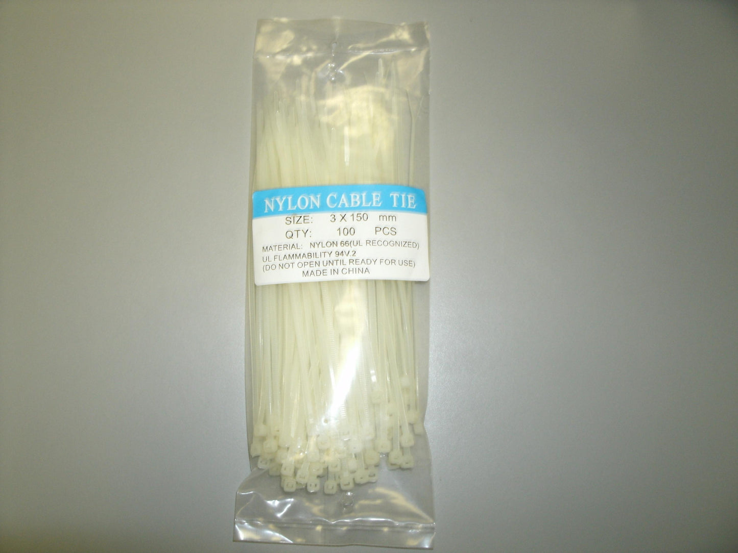 Nylon Cable Ties. 100 Count. New.