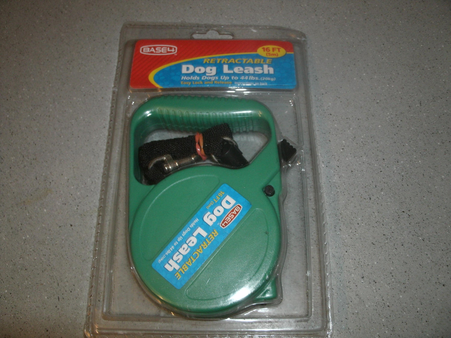 Base4 Retractable Dog Leash. 10100. New.