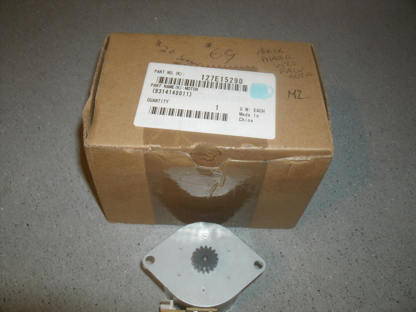 Xerox 127E15290 Rack Motor. M2.