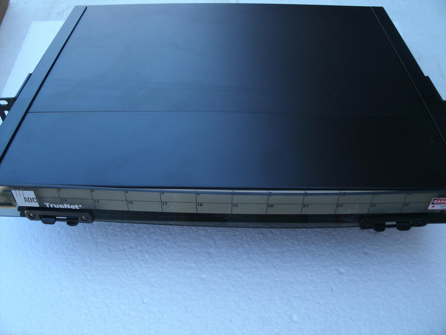 TE Connectivity RMG-1000-000B. 1RU Panel. New.