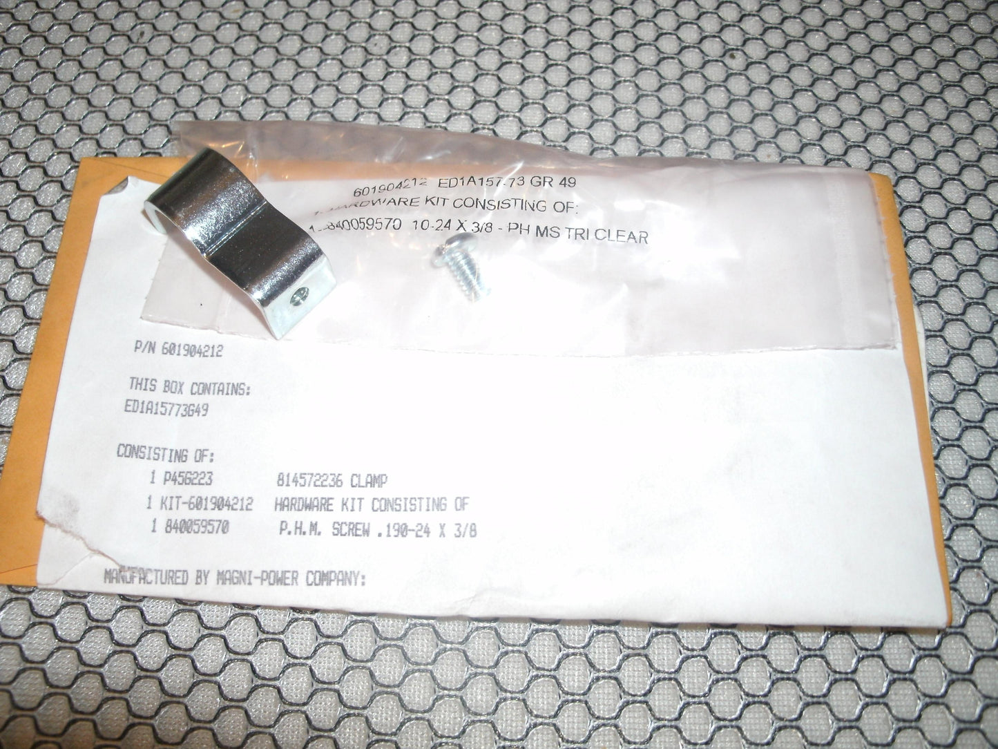 Magni-Power 601904212 Hardware Kit. New.