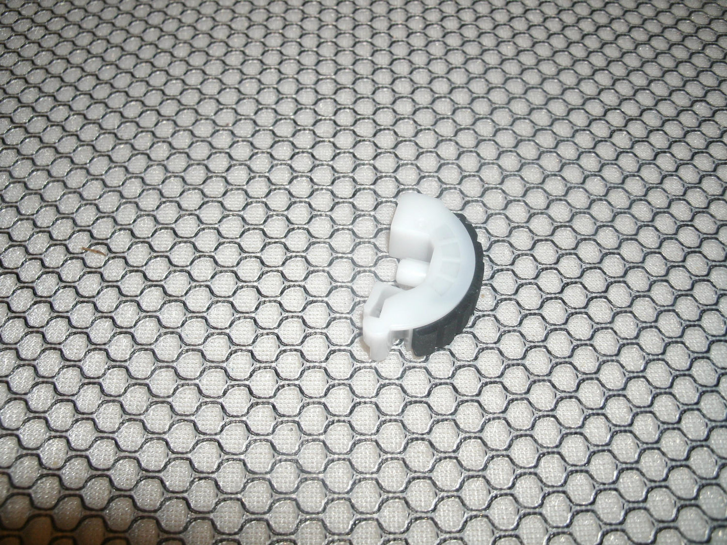 DecisionOne NS165463 Pickup Roller. New.