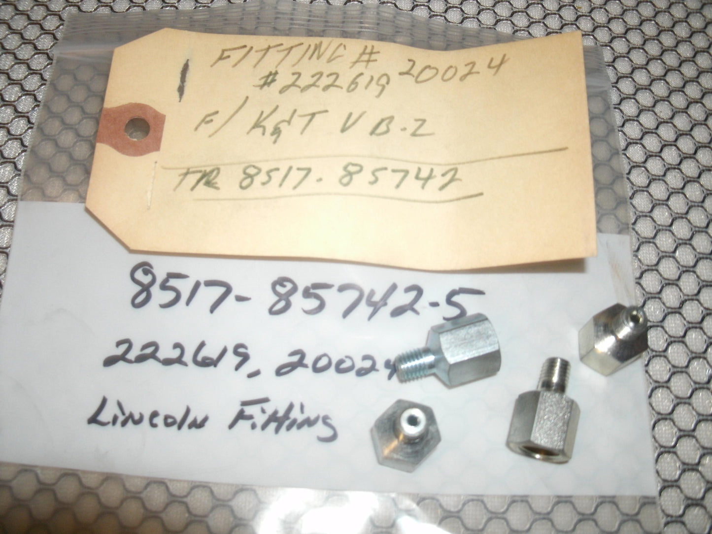 K&T VB-2 Lincoln Fitting. New.