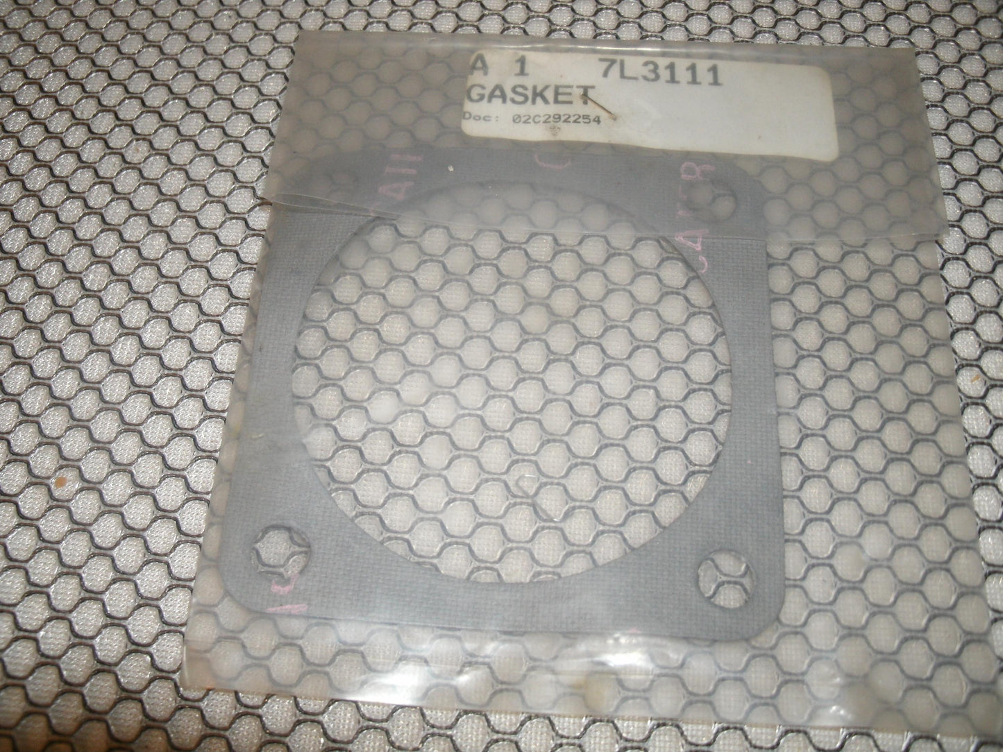 Caterpillar 7L3111 Gasket. New.