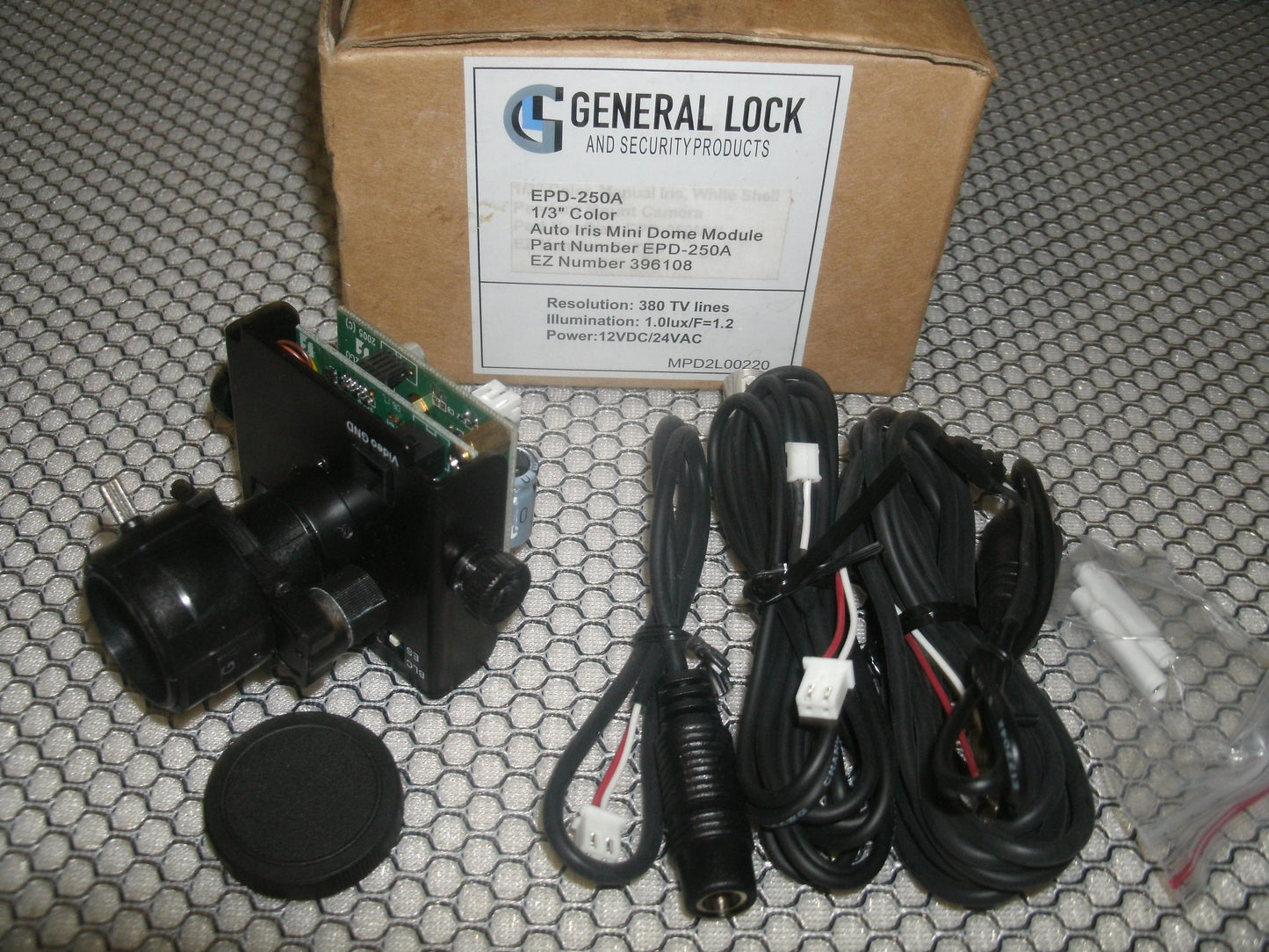 EPD-250A Auto Iris Mini Dome Module Camera. New.