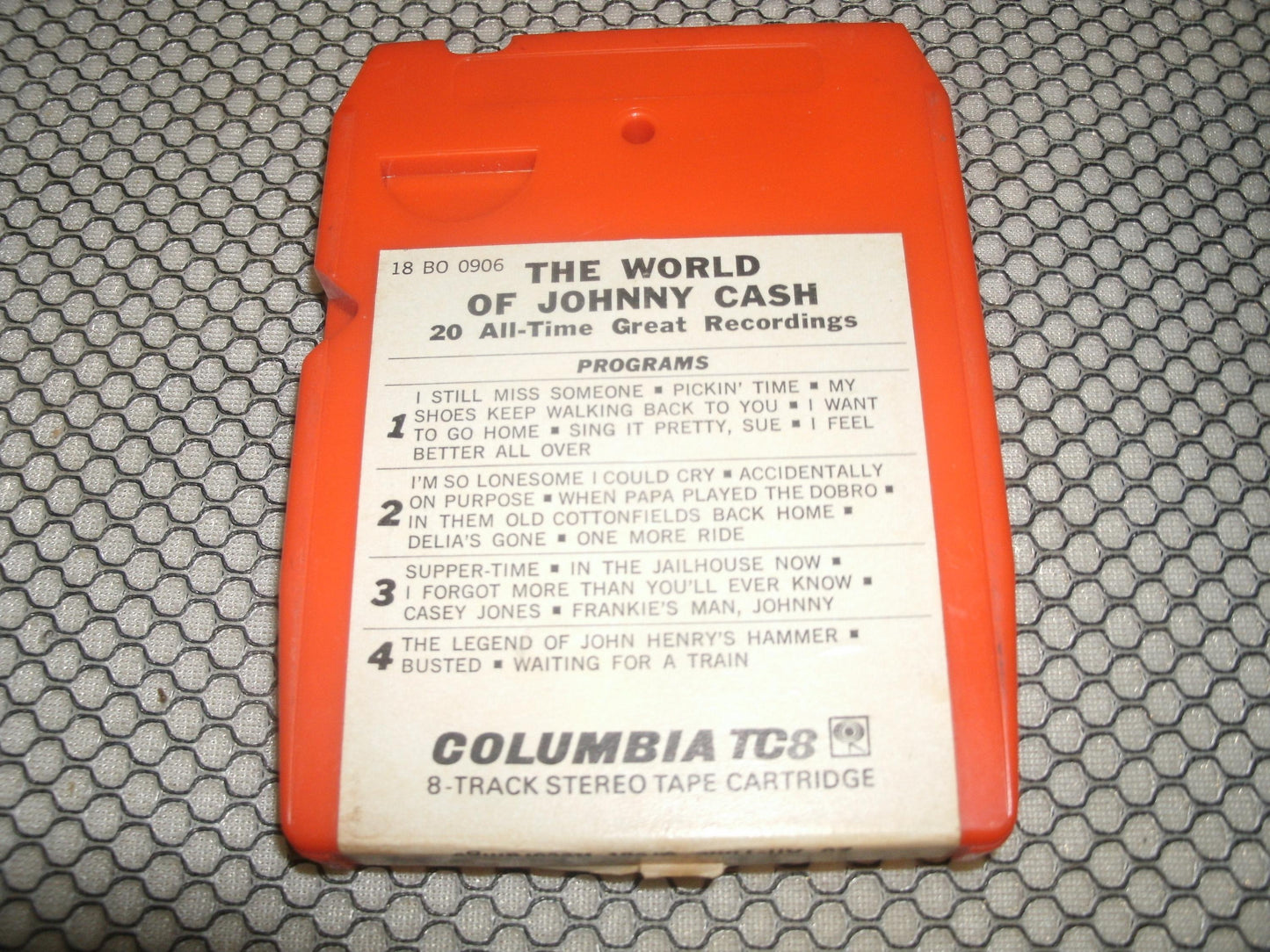 The World of Johnney Cash.. 8 Track Tape. 18 BO 0906.