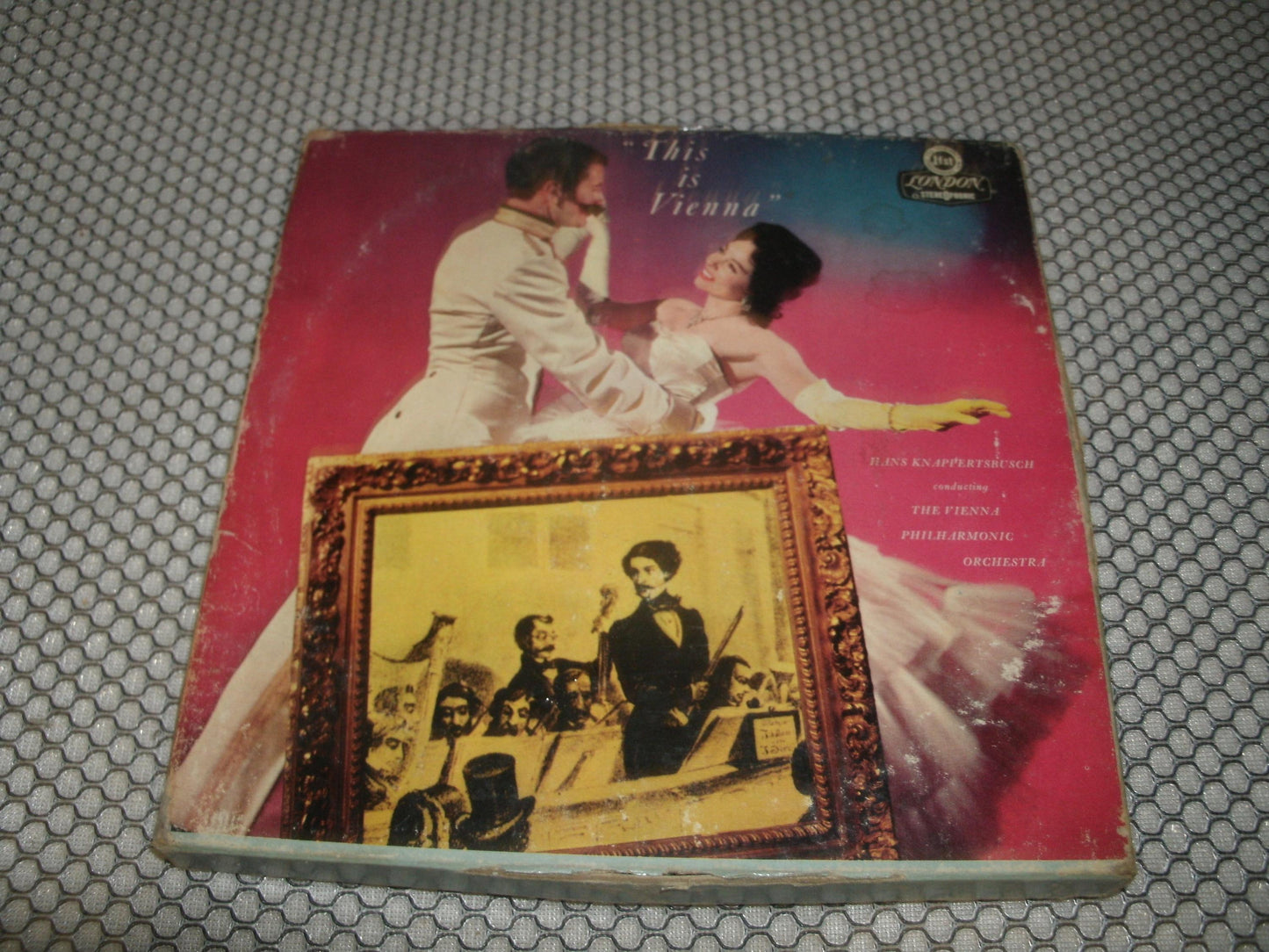 This is Vienna. LCL-80016. Used.