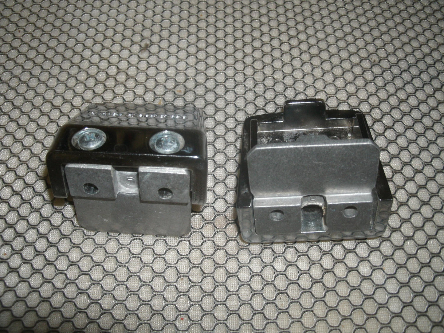 Von Duprin Door Hardware. Refurbished. 900591-15.