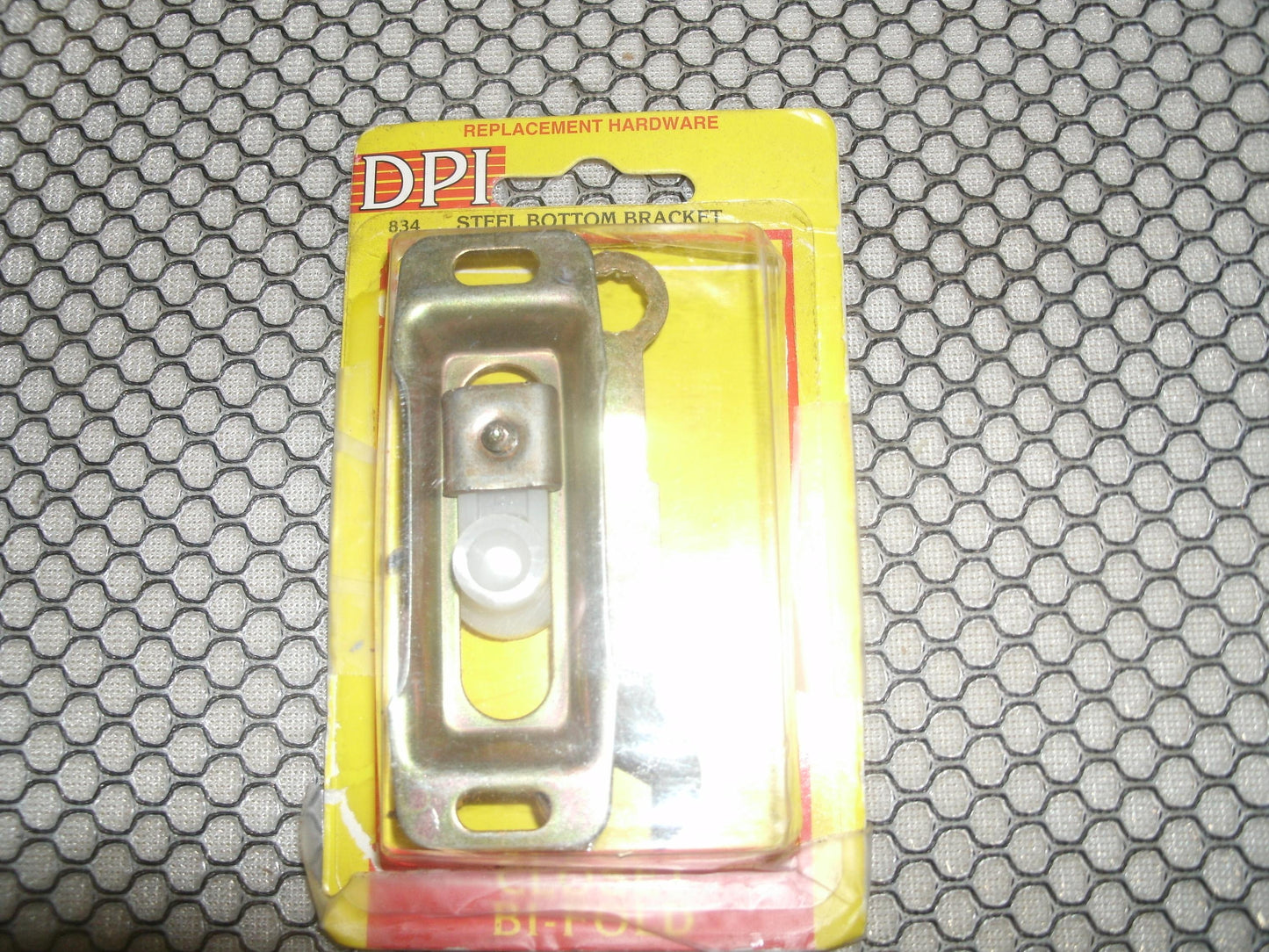 DPI 834 Steel Bottom Bracket. Closet Bi-Fold. New.
