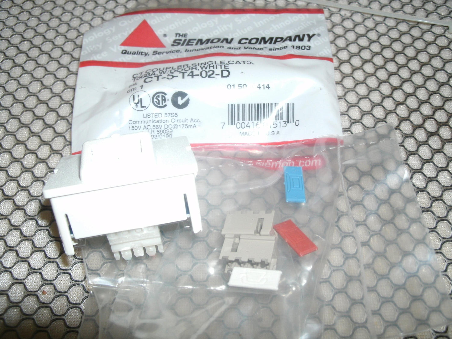 Siemon CT-5-T4-02-D. 1 Port. CT Coupler, CAT5.