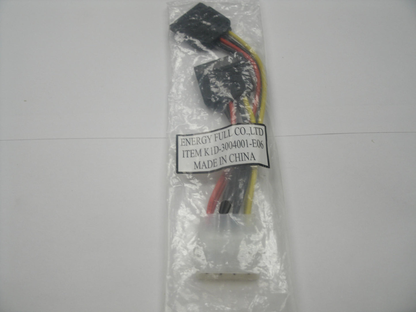 4-Pin Connector to 2 SATA Splitter Cable. K1D-3004001-E06.