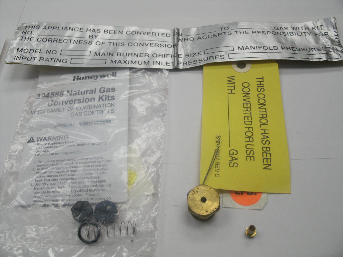 Honeywell 39458 Conversion Kit LP to Natural Gas. New.