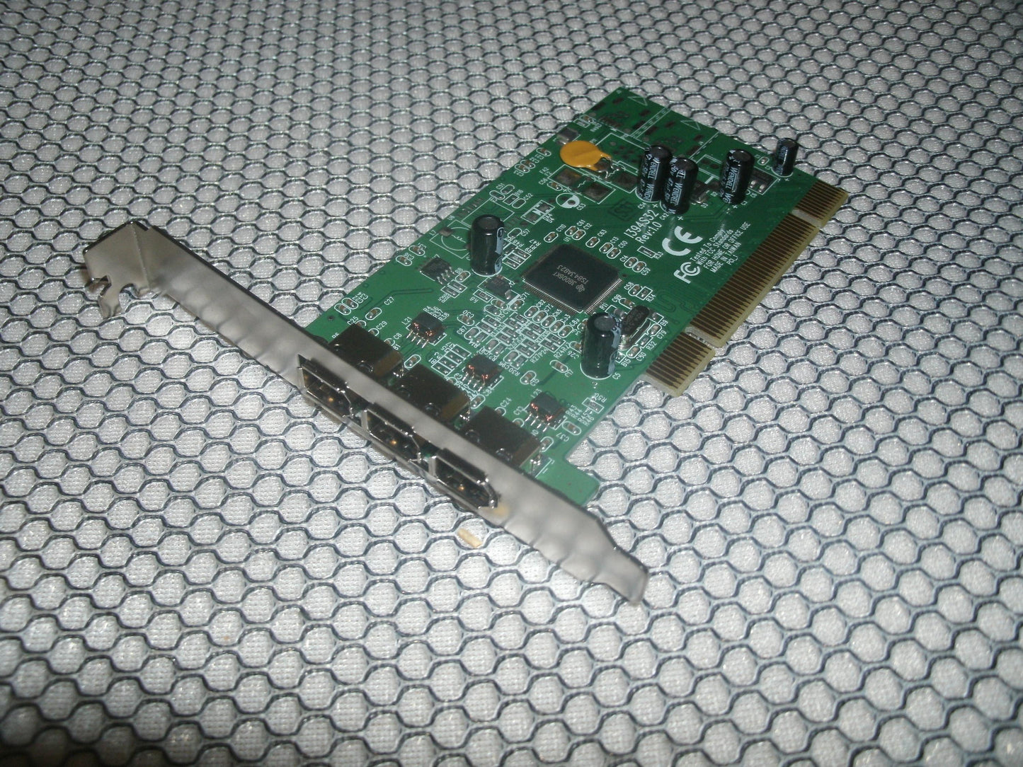Syba 1394S32 Firewire Card. 3 Port. New.