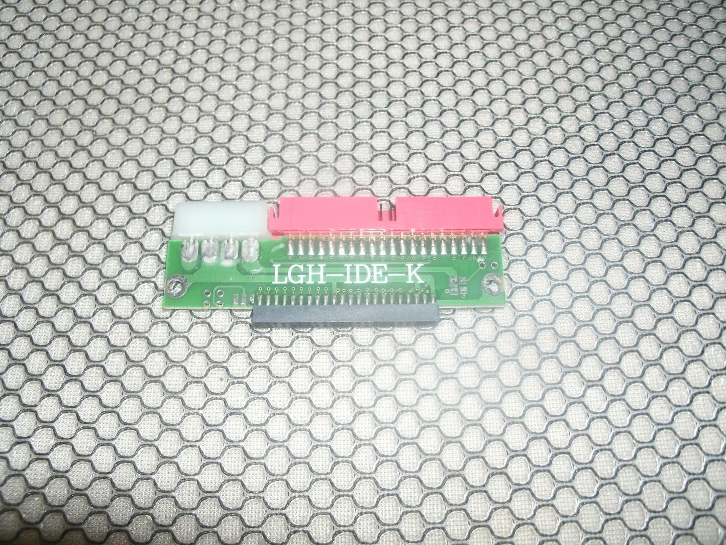 2.5" to 3.5" IDE Hard Drive Adapter Converter. HX-IDE-K