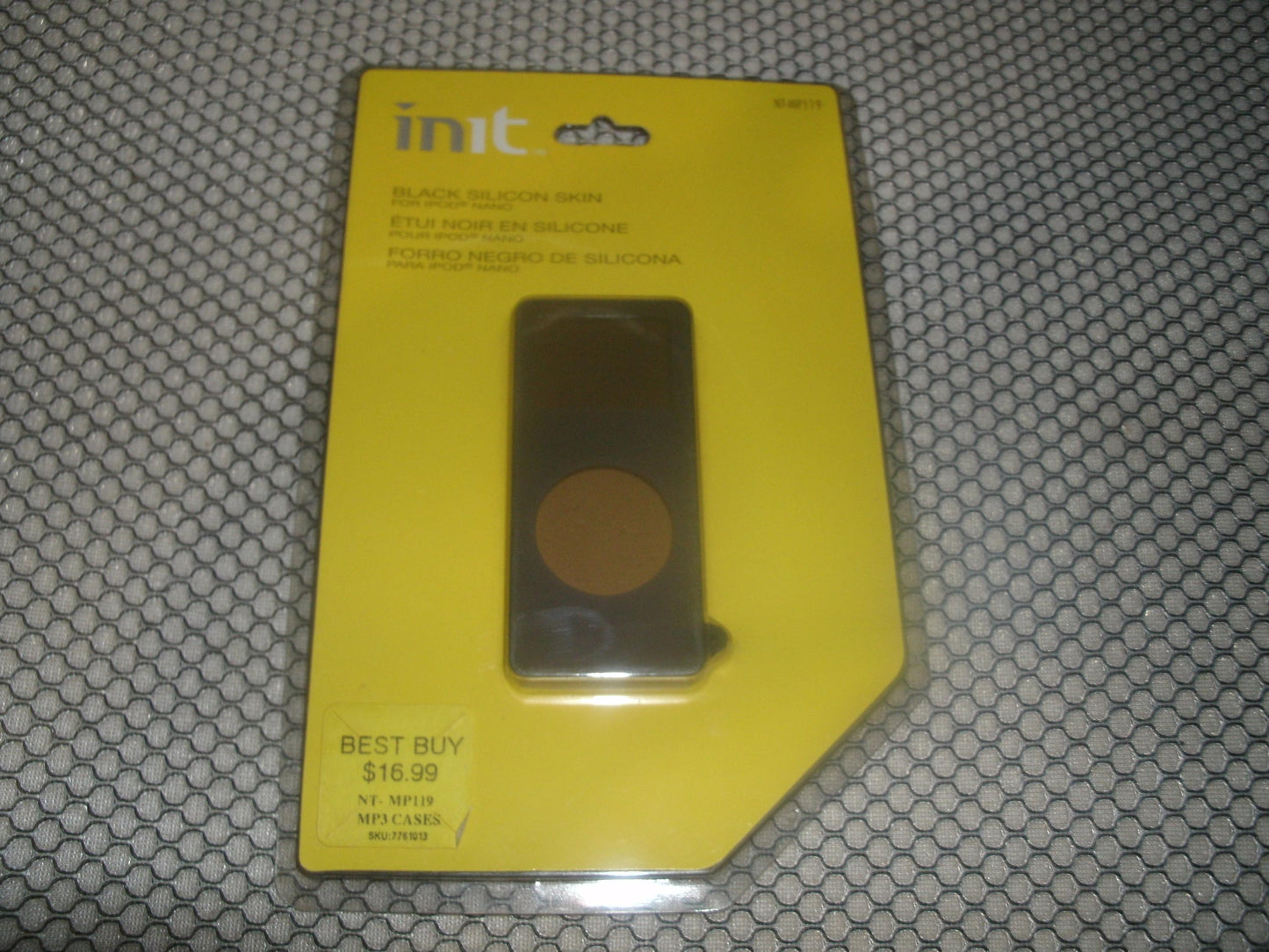 init NT-MP119 Black Silicon Skin for lPad Nano.