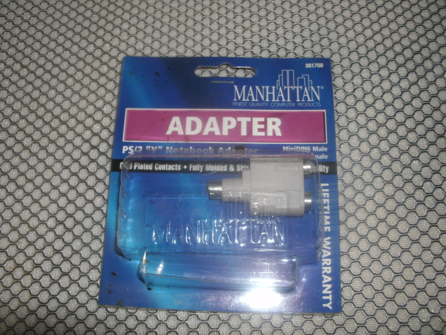 Manhattan 361750 PS/2 "Y" Notebook Adapter. New.