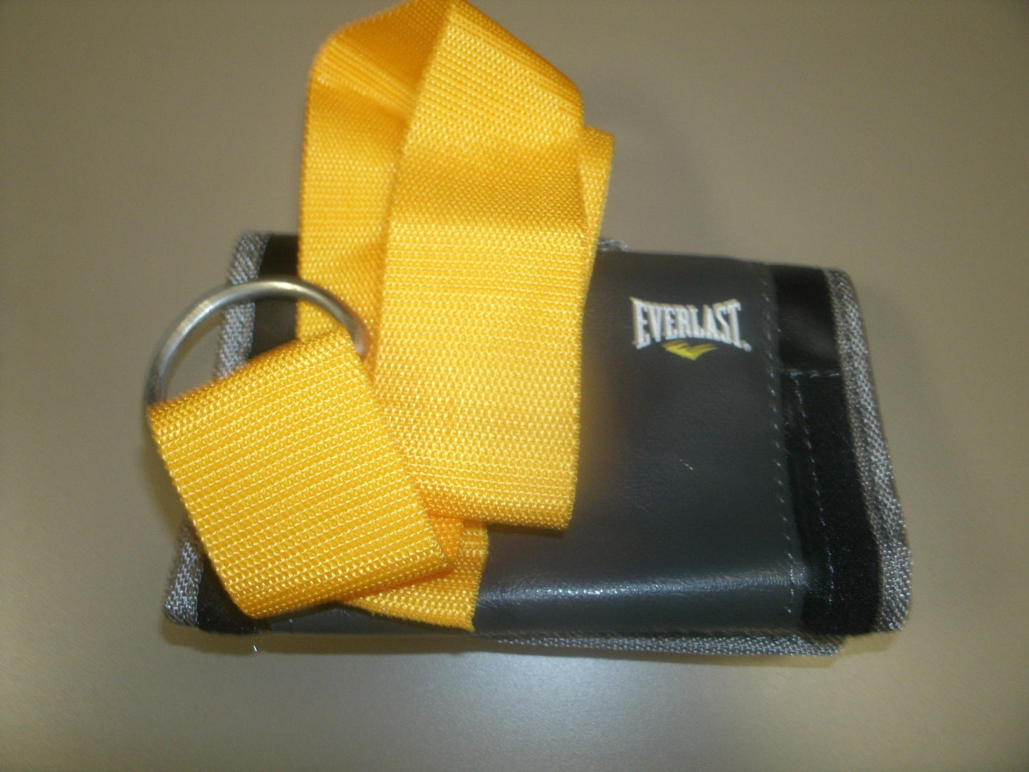 Everlast 4683 Te:A Elite Universal Heavy Bag Hanger. New.
