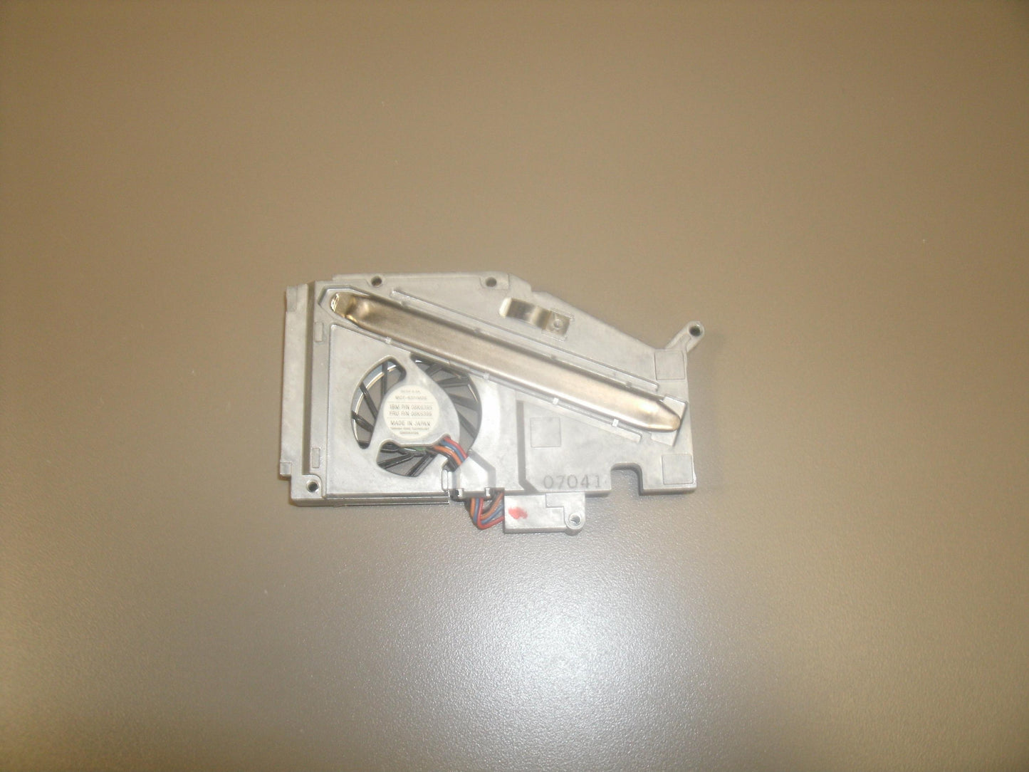 IBM ThinkPad 08K6395 08K6396 Heatsink and Fan. (1of 6) (35)