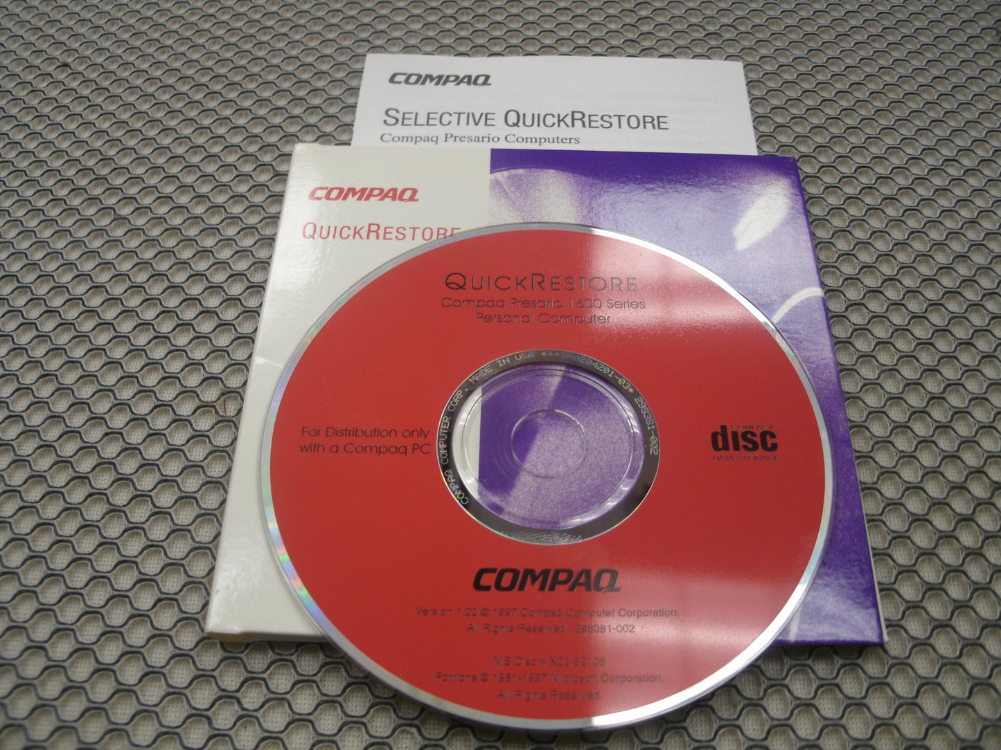Compaq QuickRestore CD. 298384-002. New. Restore Disk.