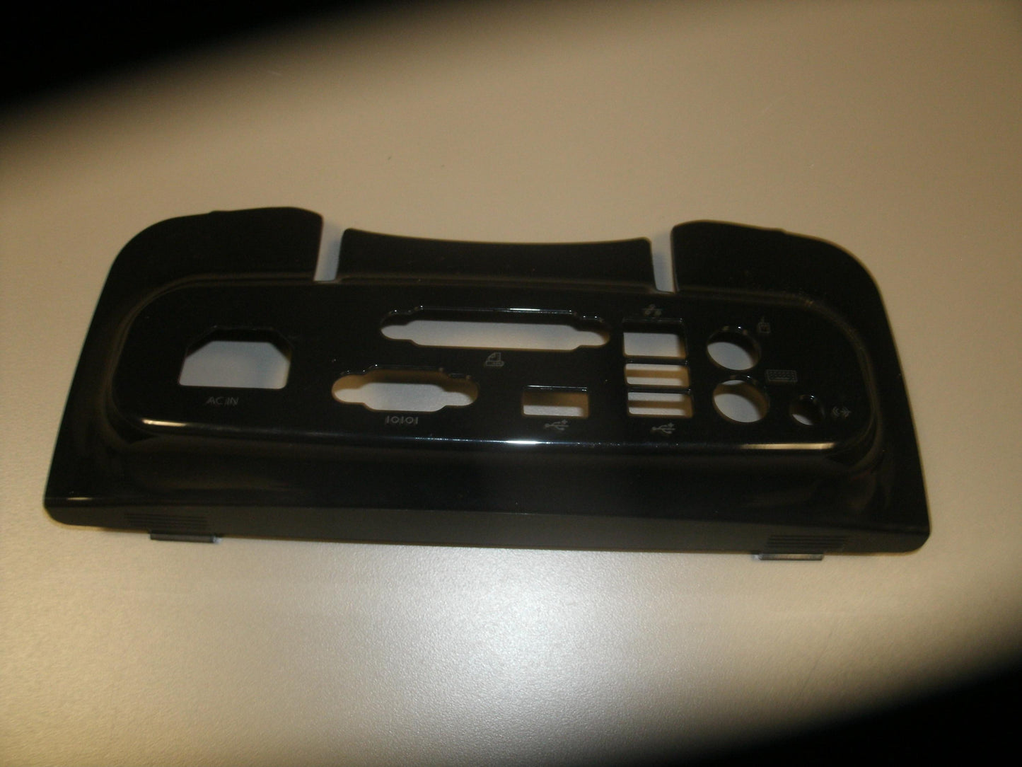 Dell 03FR23 Rear Cover. Used.