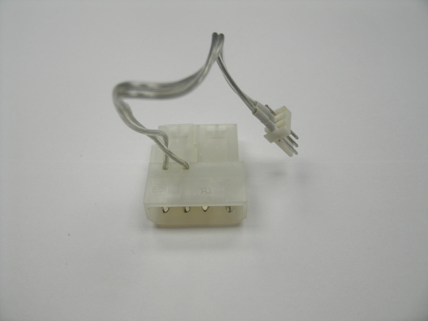ECI Molex 4 Pin Connector to 3 Pin, 2 Wire Connector. New.