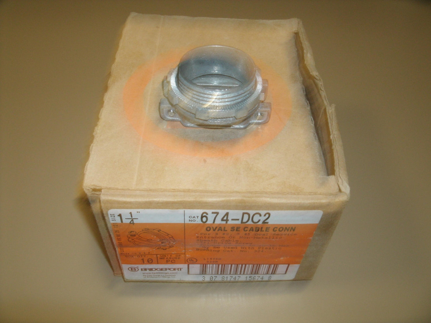 Bridgeport 674-DC2 Oval SE Cable Connector. Box or 10. New.