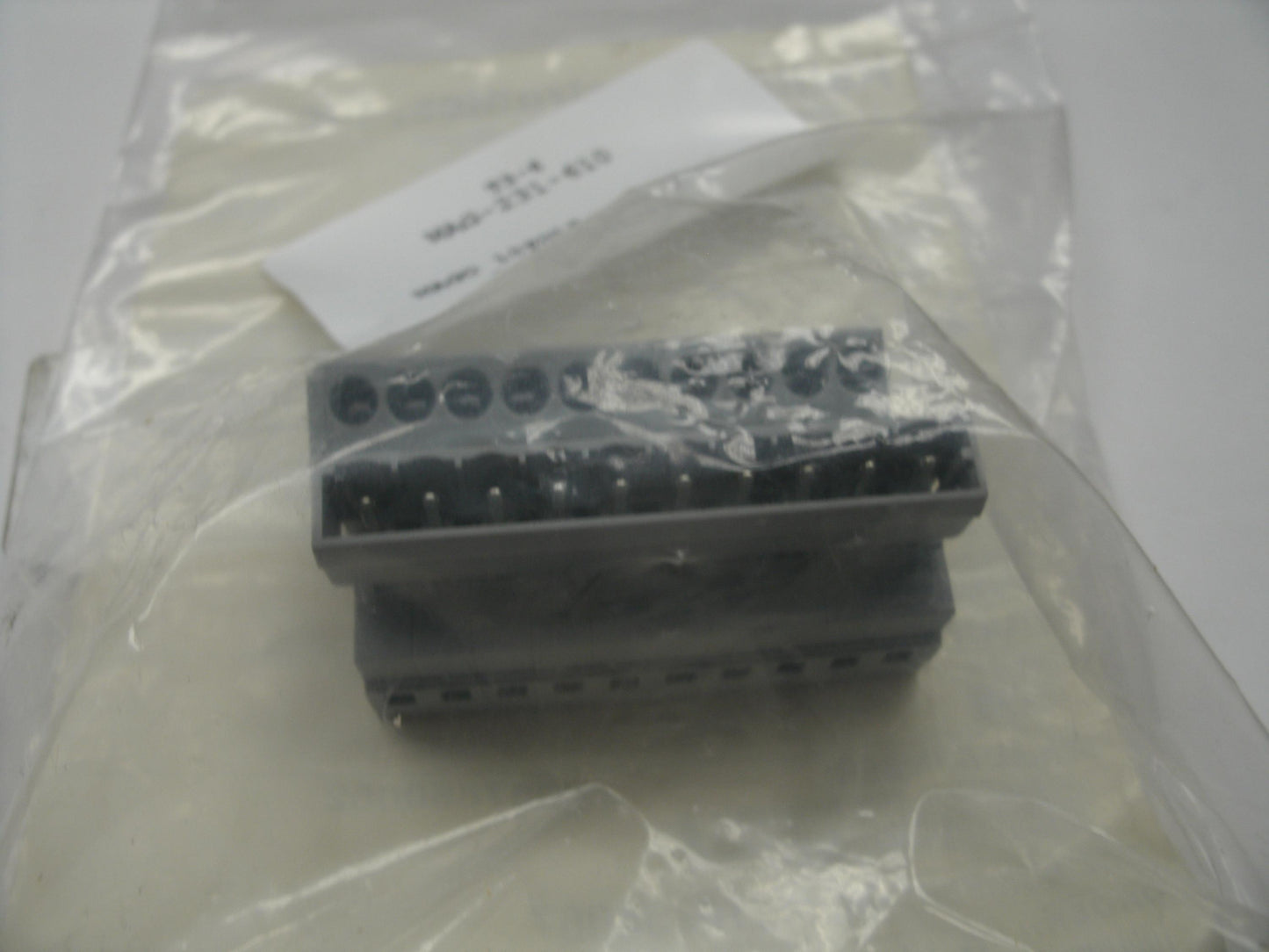 Heilind Electronics 231-607 Wago 7 Pole, Male, Grey. (8)