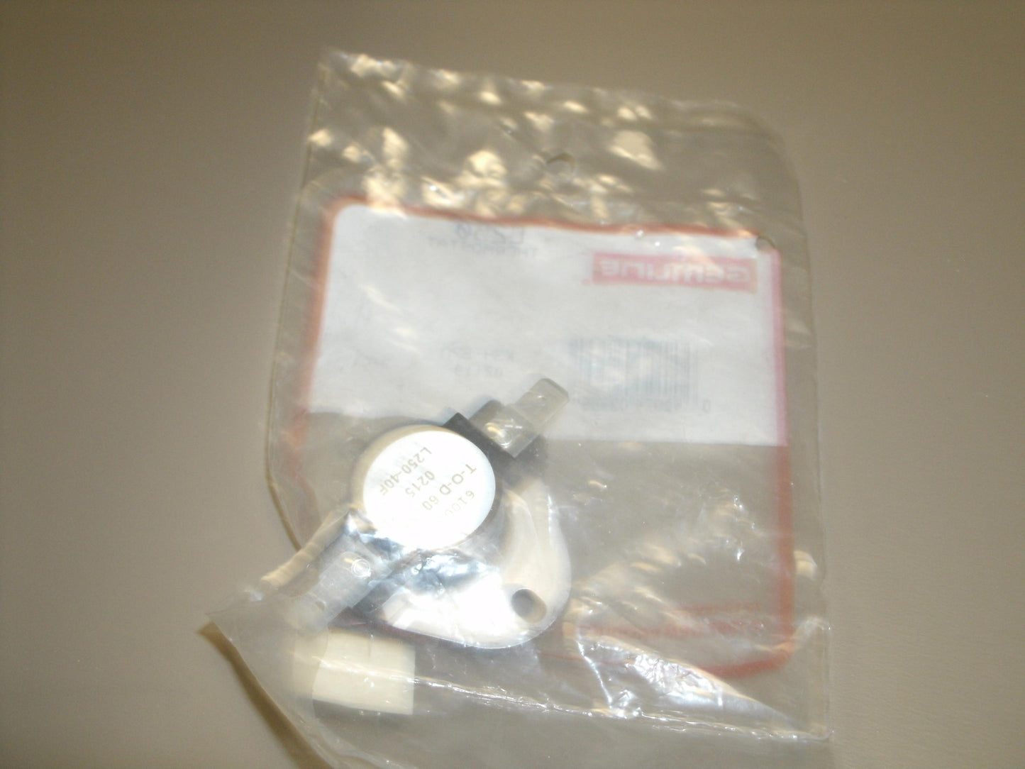 Gemline L250 Dryer Thermostat. New. T-O-D 60711, 610022.(A3)