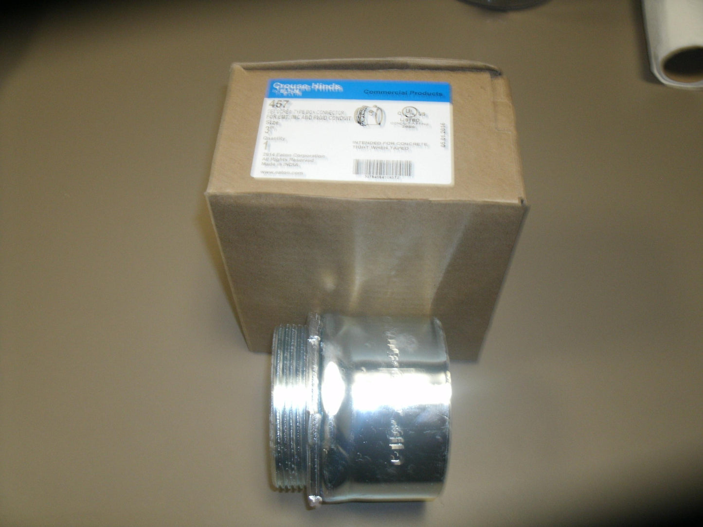 Eaton 457, Crouse-Hinds 457. 3", Set Screw Box Connector. New.