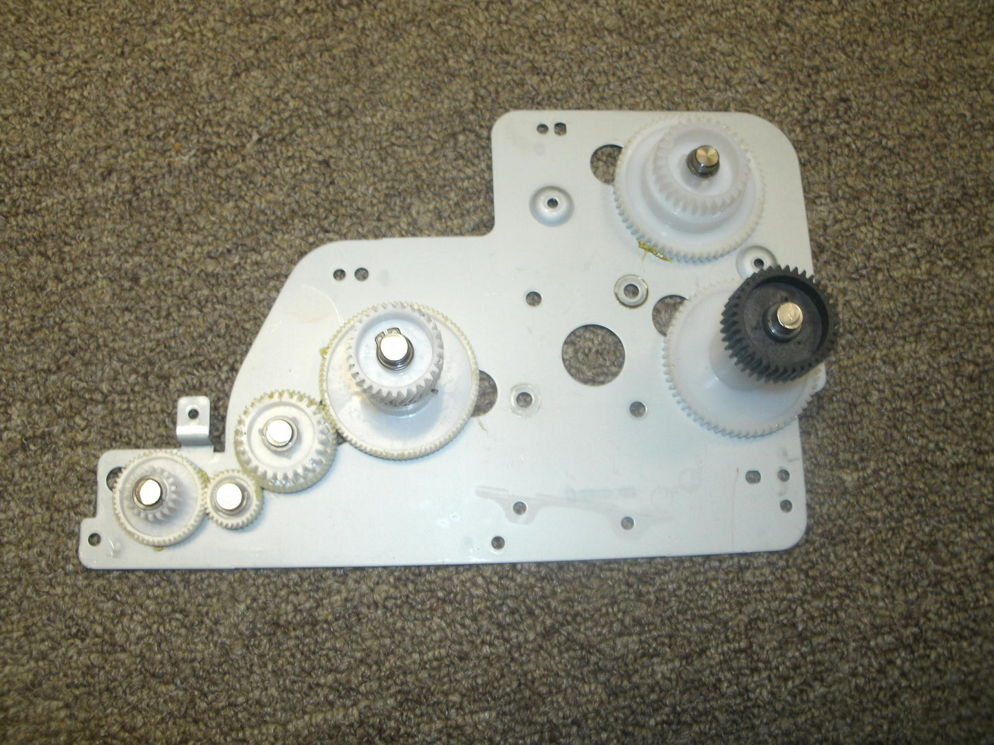 Ricoh JC61-02226A #1 Gear Plate. Used. Bracket Feed.