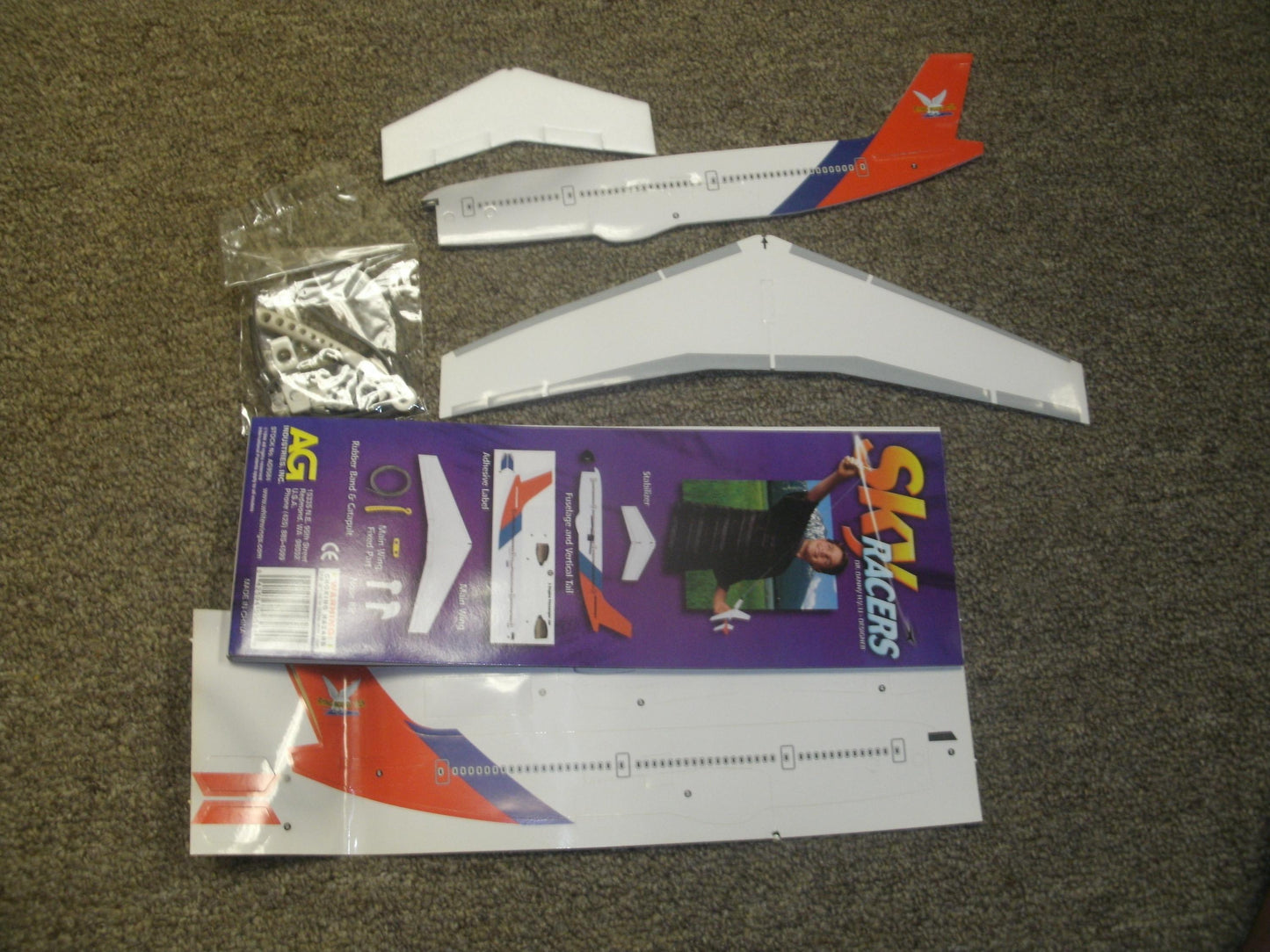 Sky Racers Quality Gliders. New. AG9584.