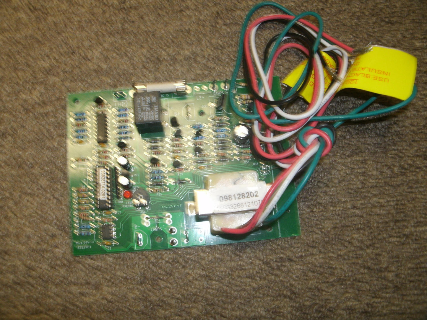Hubbell 098128202 Dual Lite PCB Board.