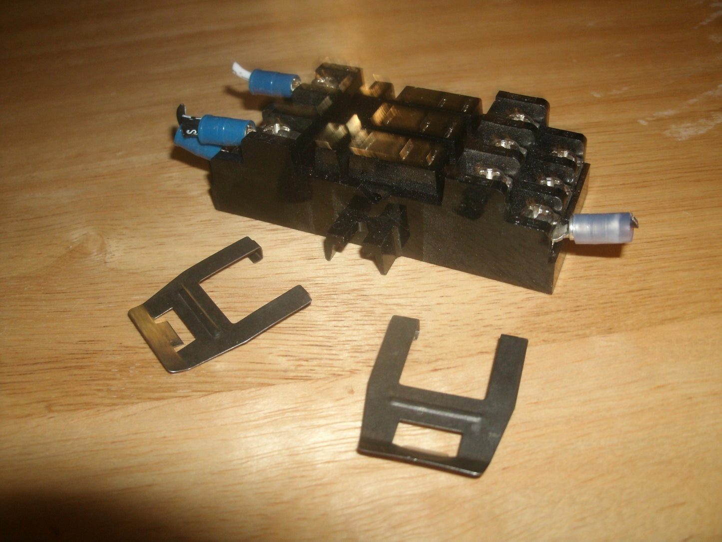 Gould SL-711, SL711. Relay Socket. Working Pull. (37)