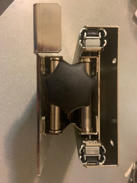 Iochigiya XYZ Stage With Heater Block. Used.