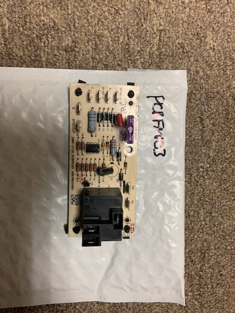Goodman PCBFM103 Time Delay Fan Control Panel. (D)