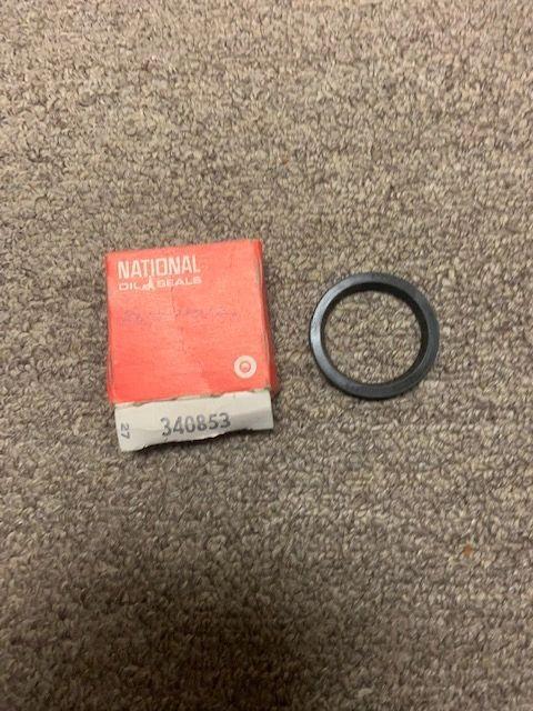 National 340853 Oil Seal. Federal Mogul 340853. New. 8515-77612.