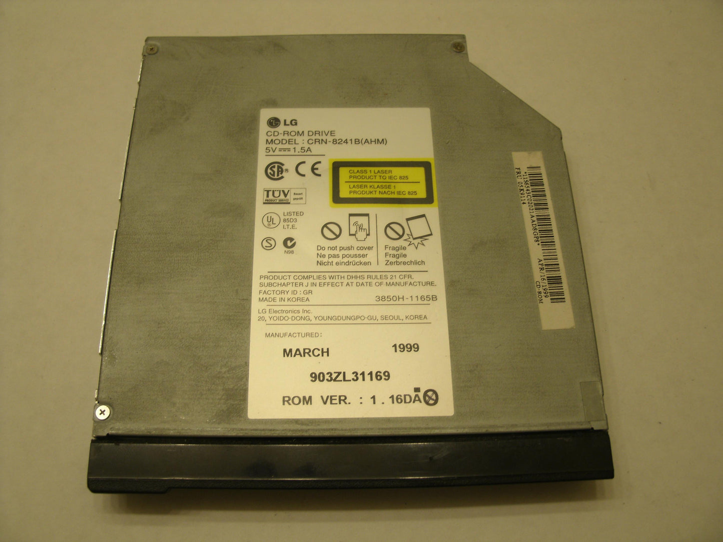 LG 05K9114 CD-ROM Drive.