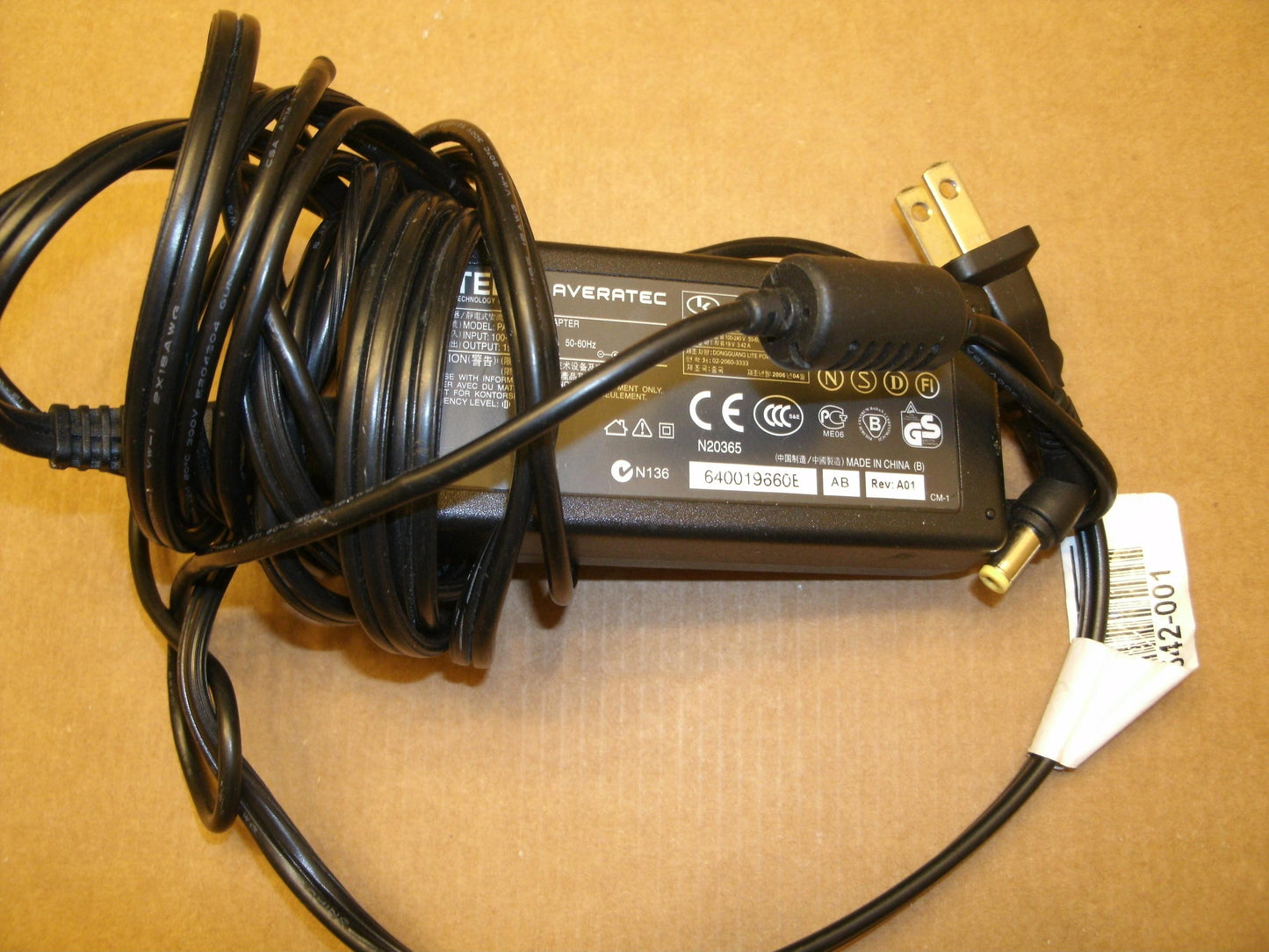 Lite-on AVERATEC PA-1650-01 3200 AC Adapter 19v 3.16A.