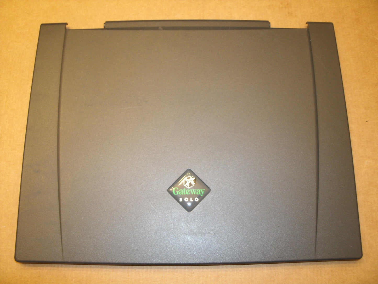 Gateway Solo EASP1027017 Back LCD Cover.