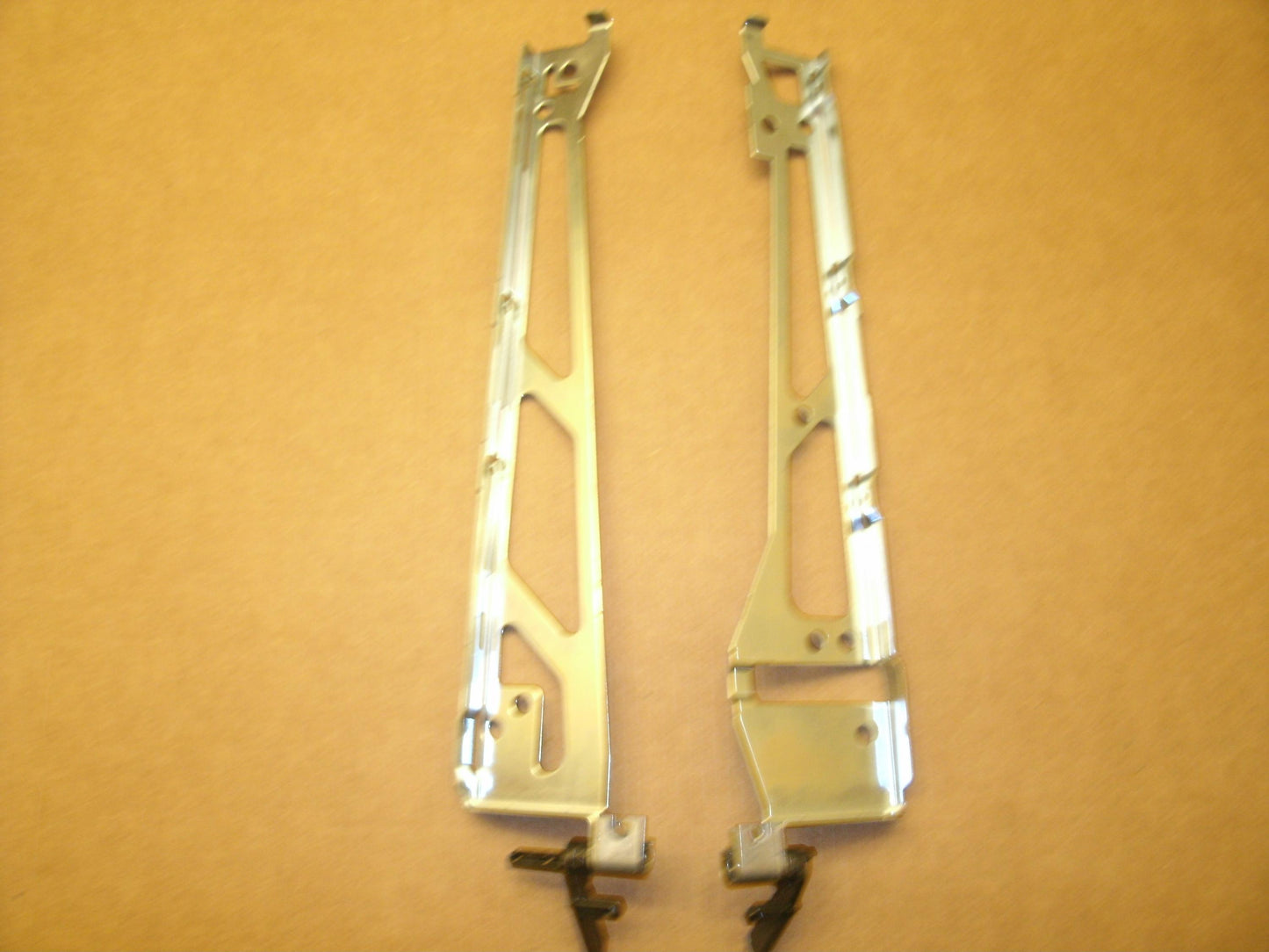 Dell Latitude CP CPx CPt CPi CPIR Hinges. L and R.