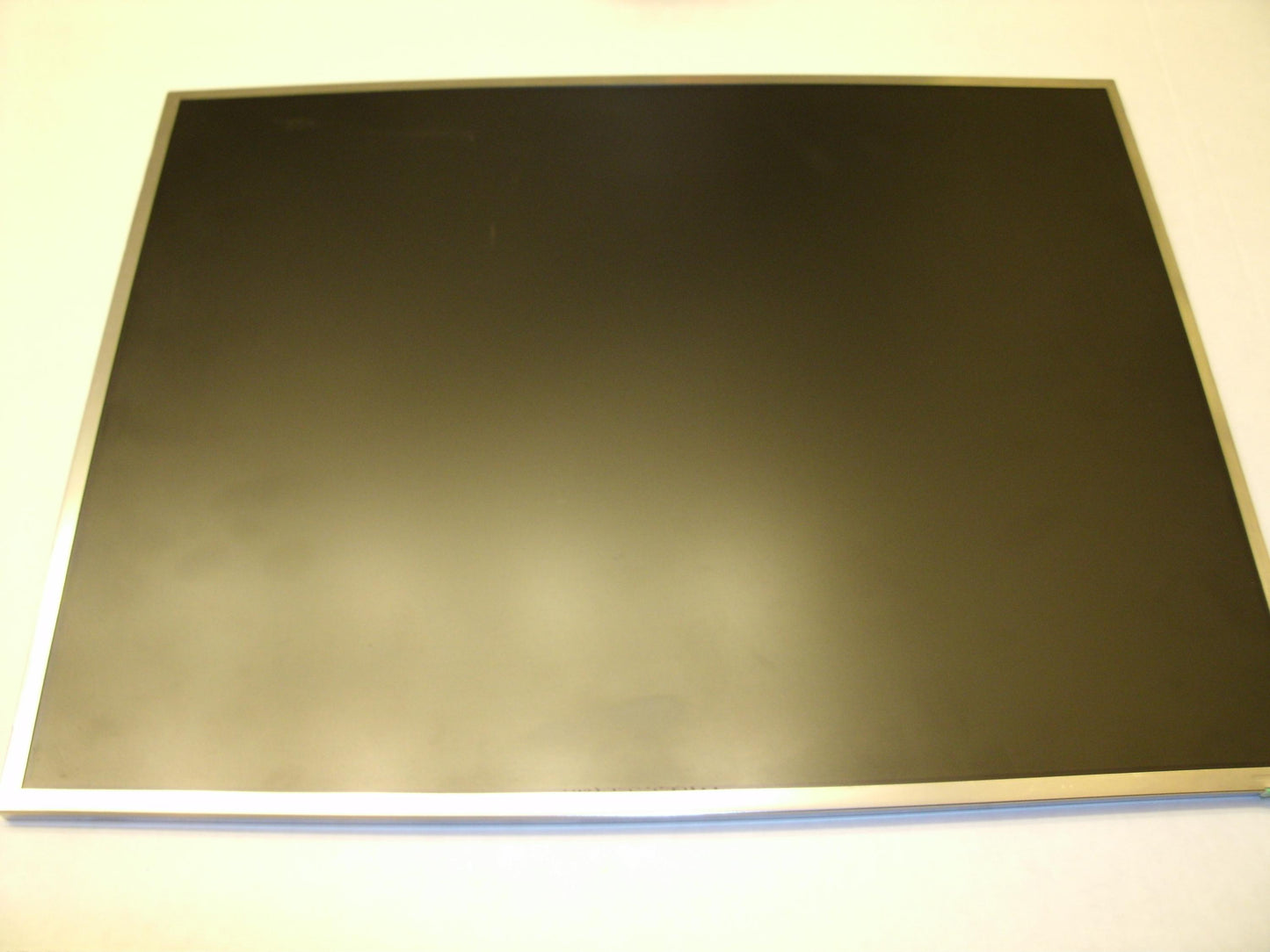 IBM JP-089TXX LCD Screen. Refurbished.