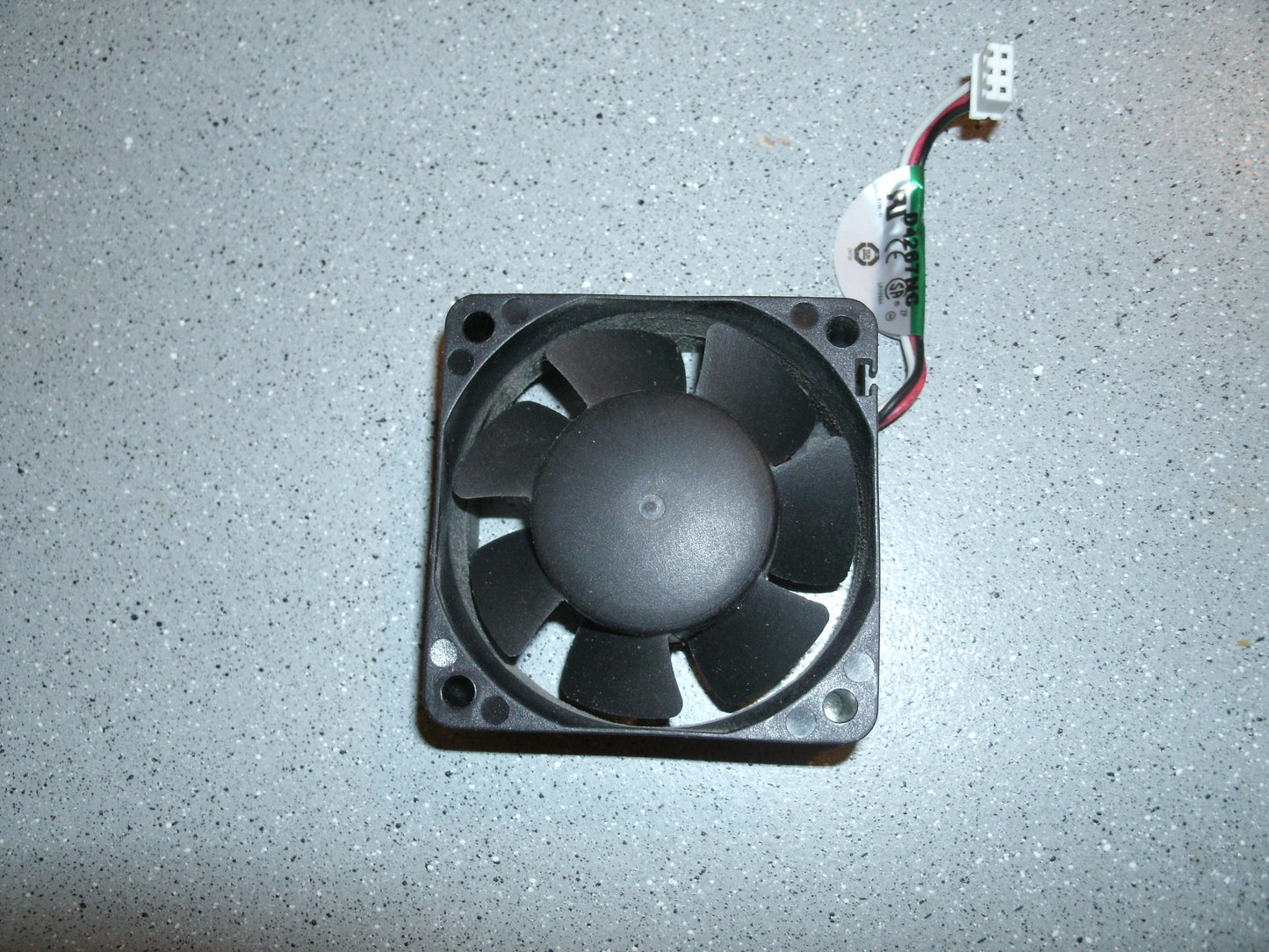 Dell AVC C6025S24H DC 24V.16A Brushless Fan.
