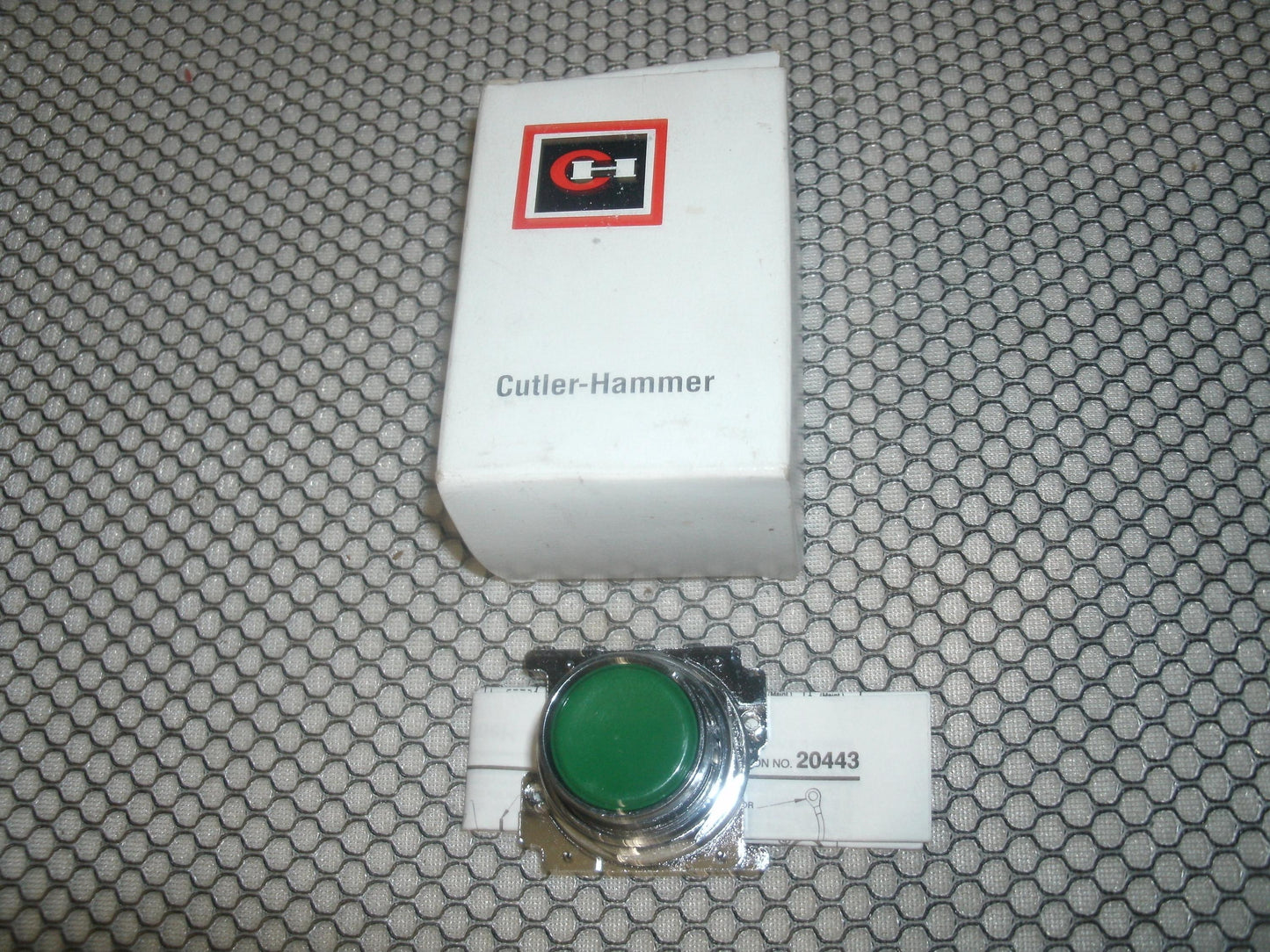 Cutler-Hammer 10250T173 Pushbutton Operator. New.