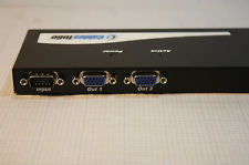 CablesToGo 29550 VGA Splitter. Refurbished.