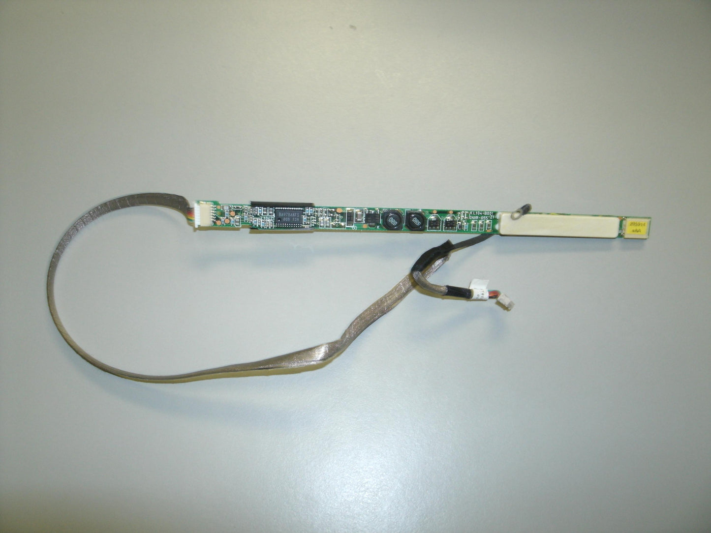 KL104-B001 Compaq Armada LCD Inverter.