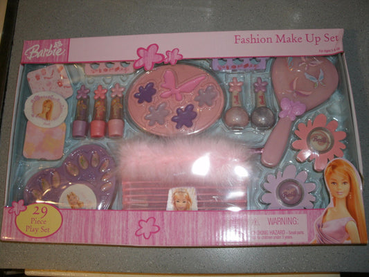 Barbie Fashion Make Up Set. 80360. New. 29 Piece.