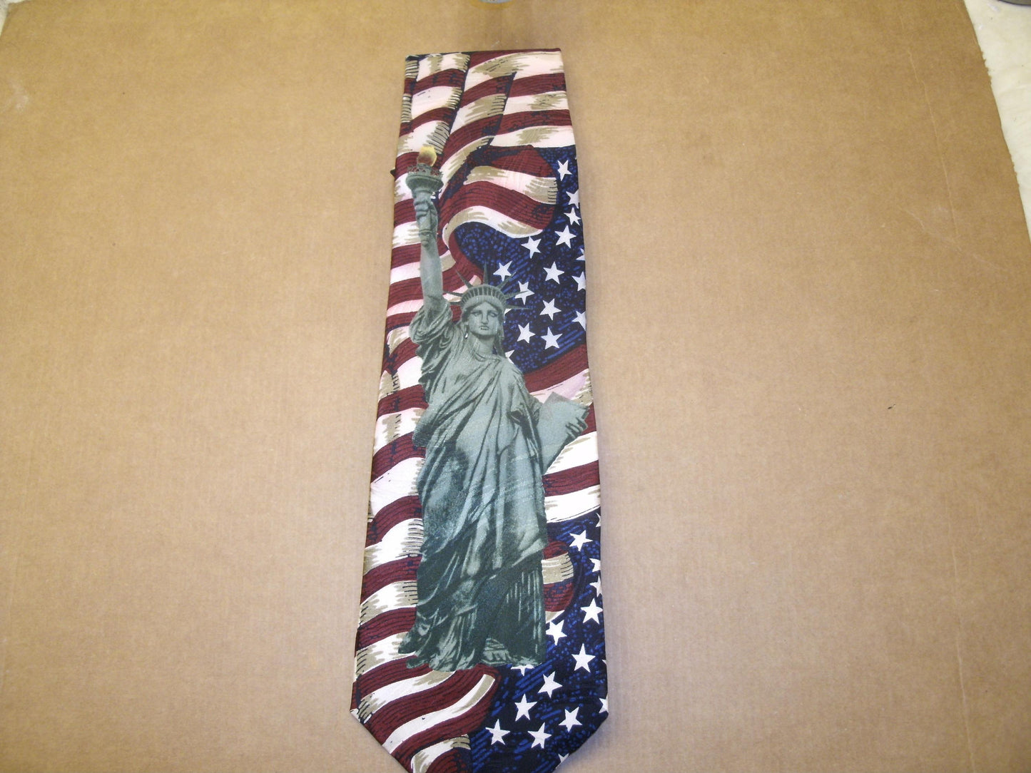 Museum Artifact All Silk USA Flag Tie. New.